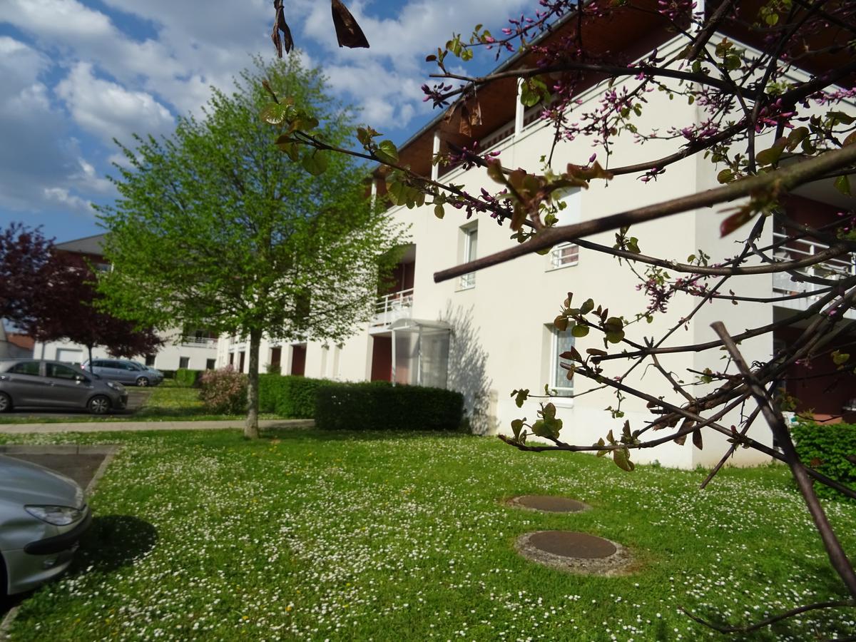 Domitys Le Village Vierzon Exterior photo